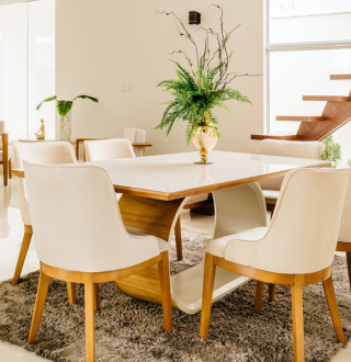 Factors To Consider When Buying A Dining Table